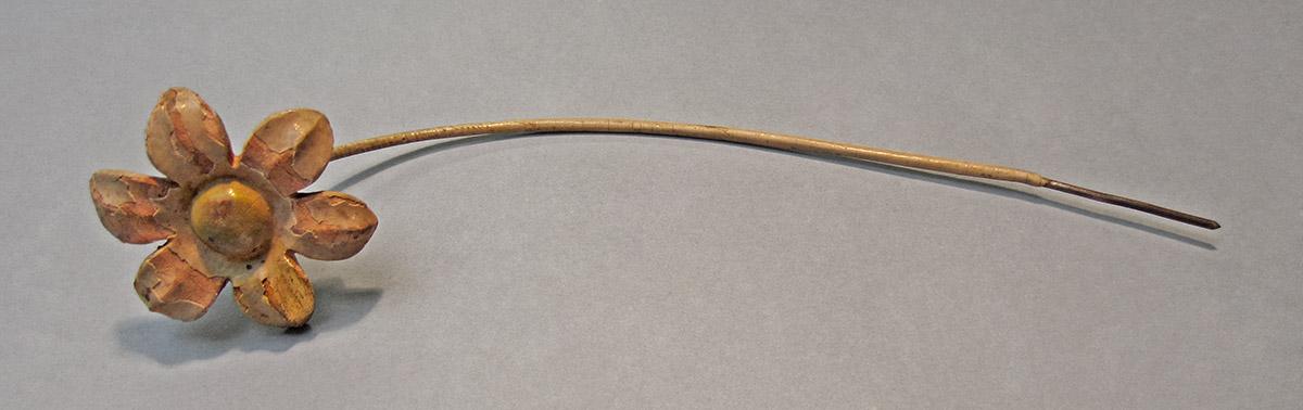 1979.0066.076, Flower, side 2