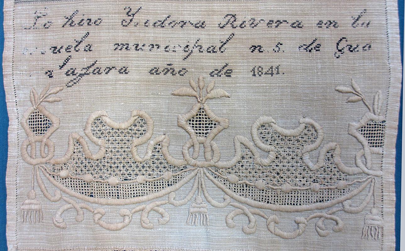 1979.0068 Sampler, detail 2