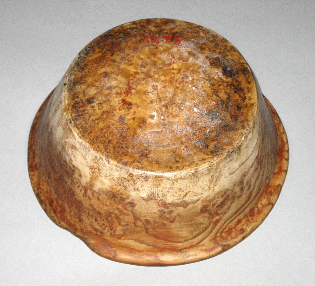 1979.0075 Bowl (bottom)