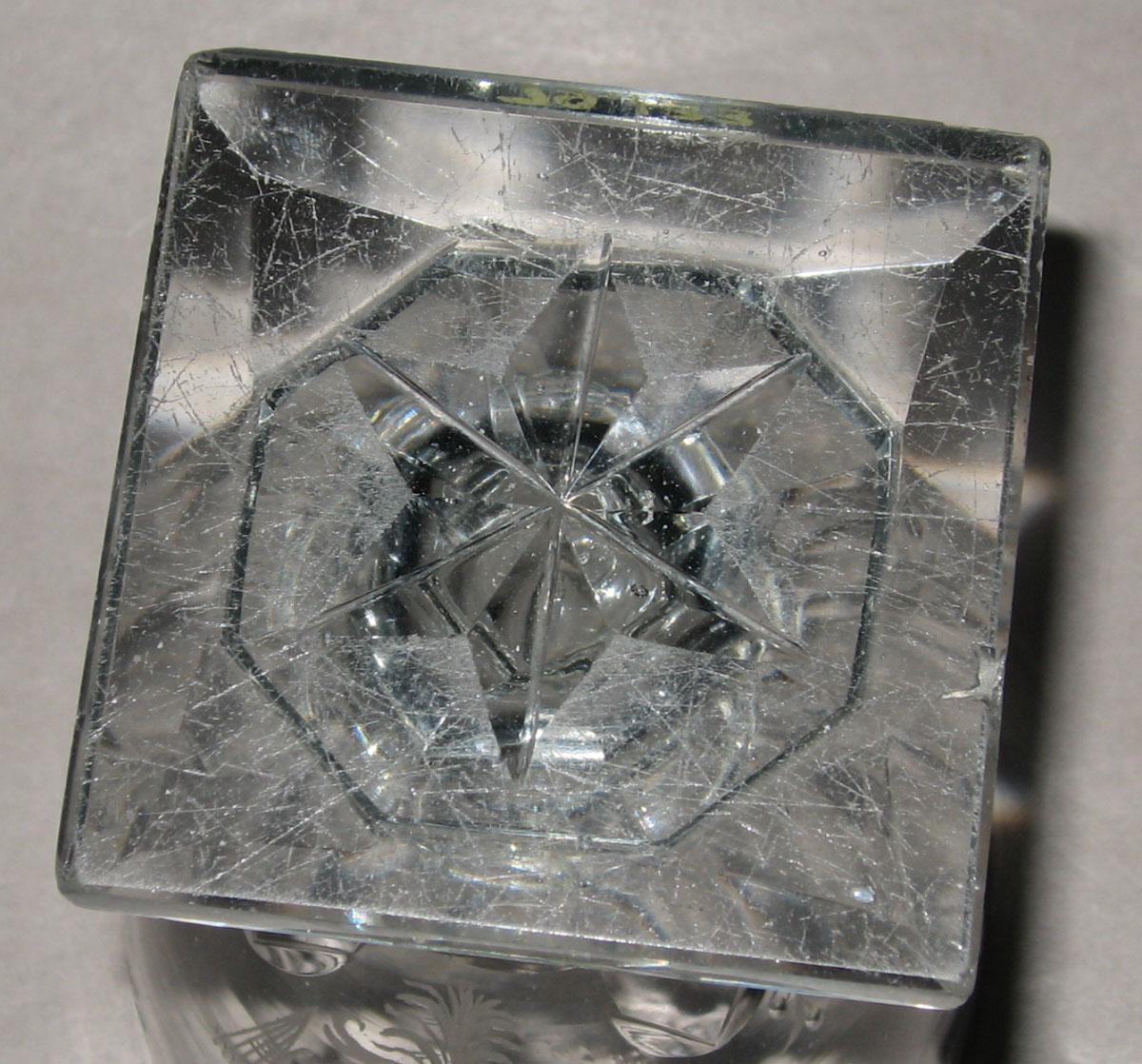 1979.0133 Colorless glass rummer (underside)