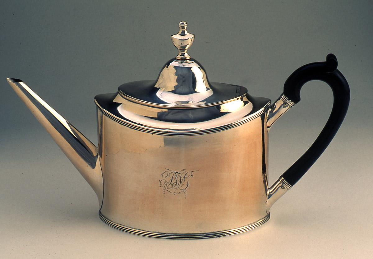 1979.0192 Teapot