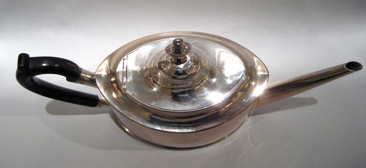 1979.0192 Silver Teapot top