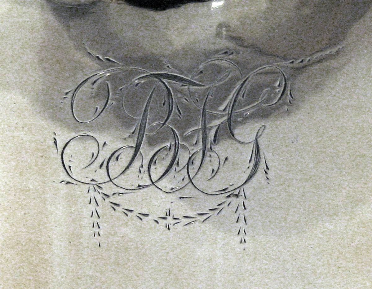 1979.0192 Silver Teapot engraving 1