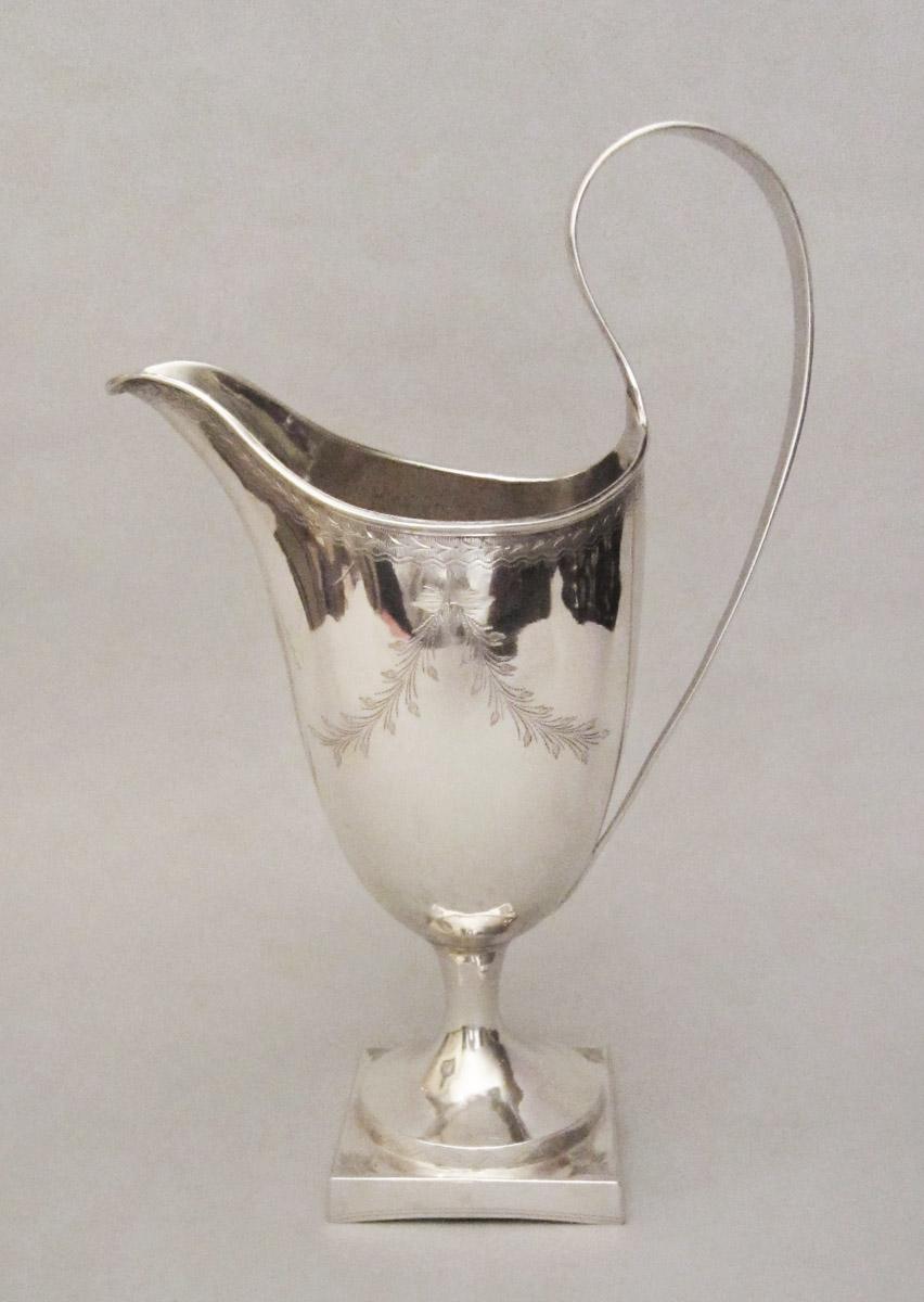 1979.0193 Cream pot, side 2