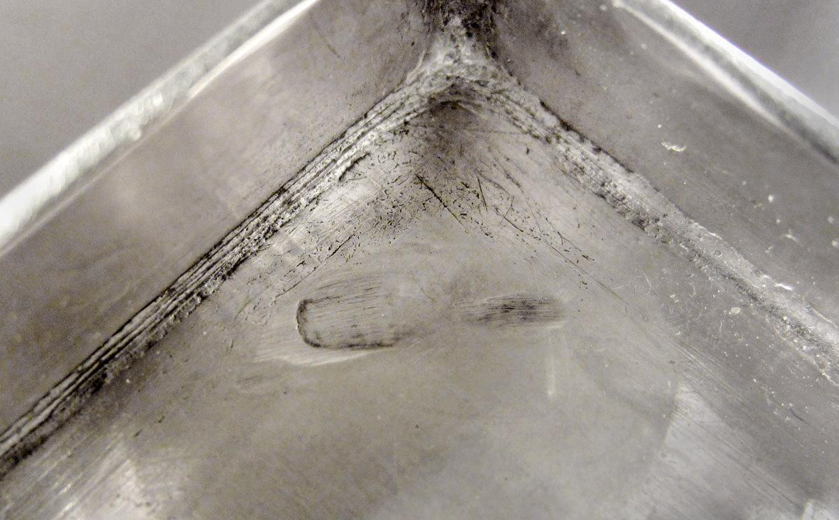 1979.0194 Slop bowl, mark 1
