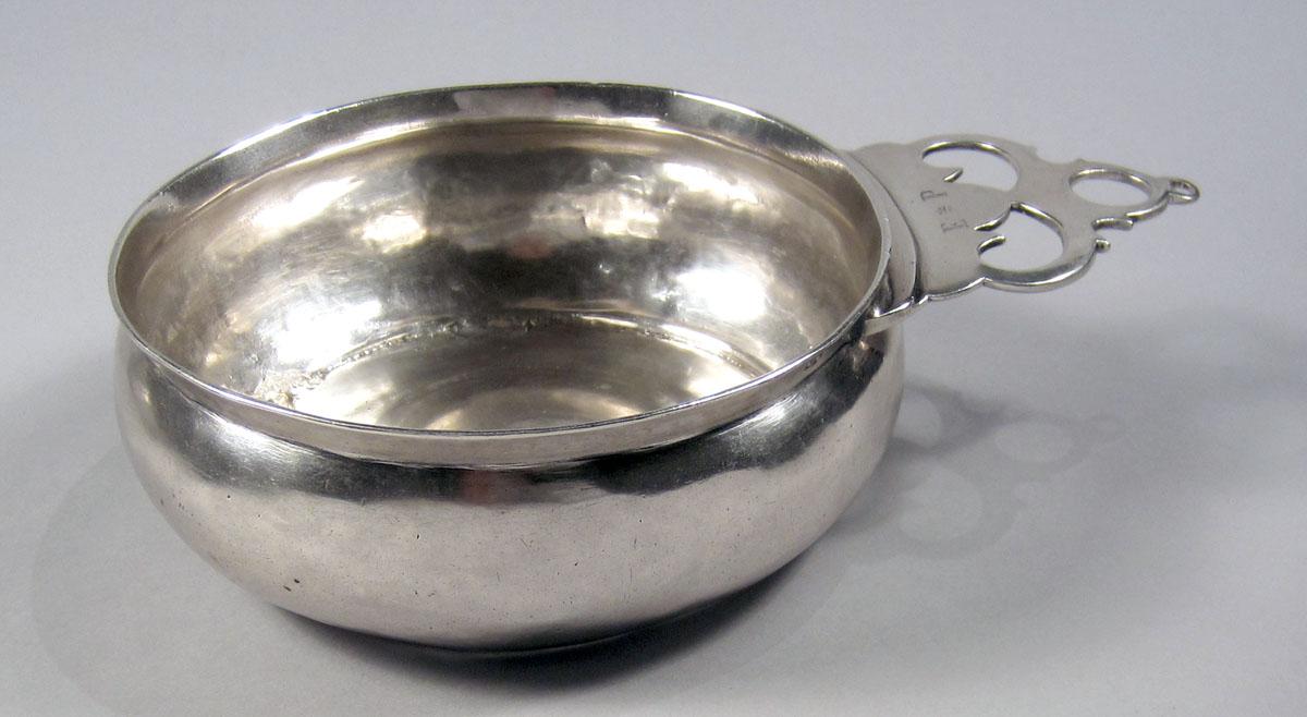 1979.0197 Silver Porringer side view