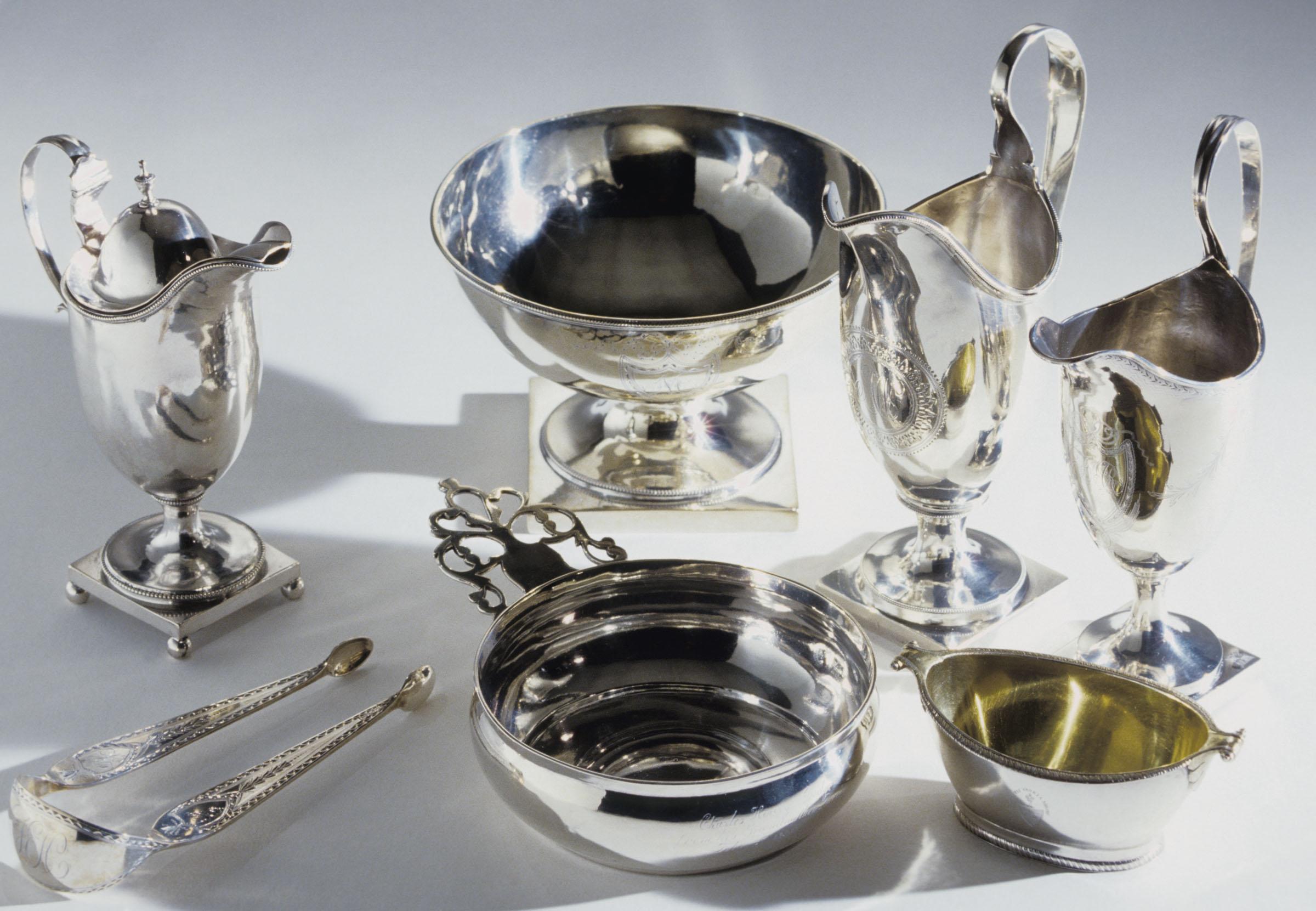 1979.0208, 1979.0213, 1979.0199, 1979.0194, 1979.0212, 1979.0193, 1979.0198.001 Porringer, Sugar Tongs, Cream Pot, Cream Jug, Salt, Slop Bowl, view 1