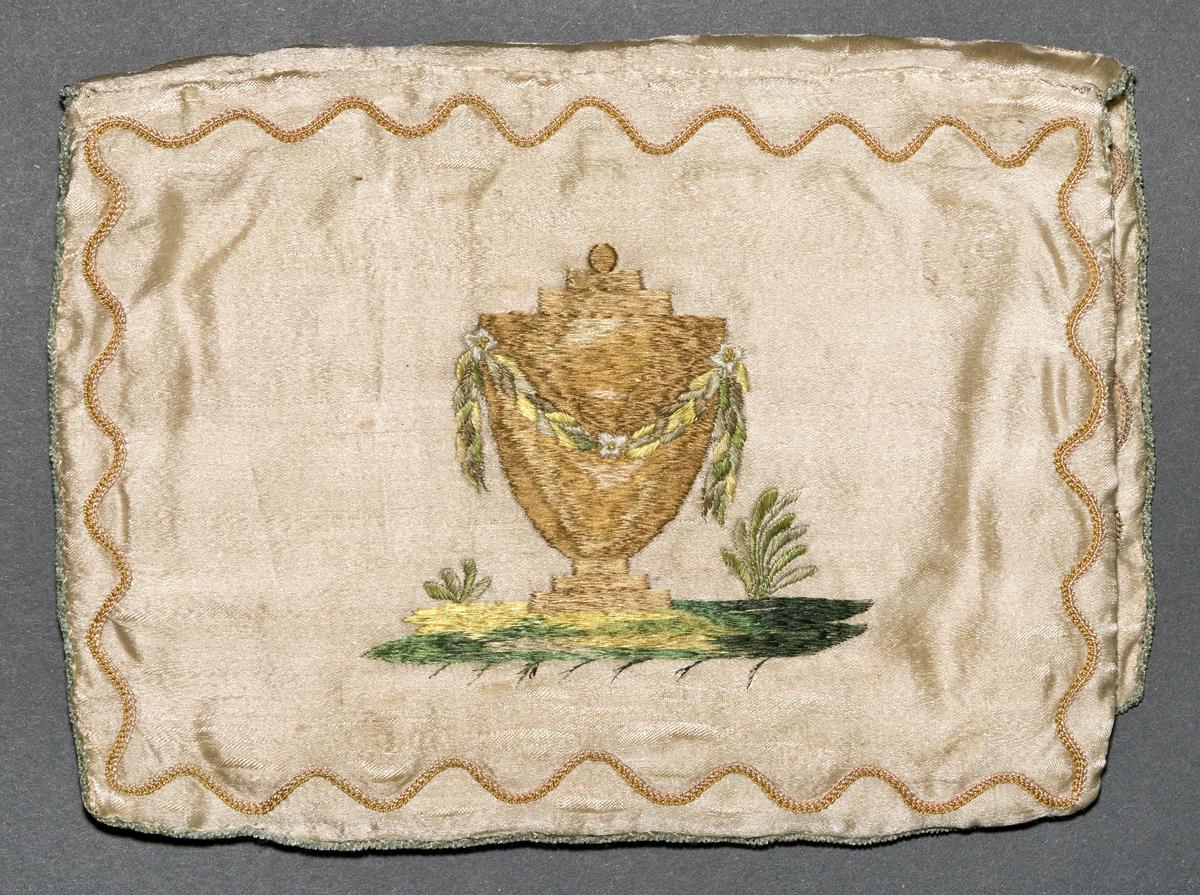 1979.0221 Pocketbook, View 2