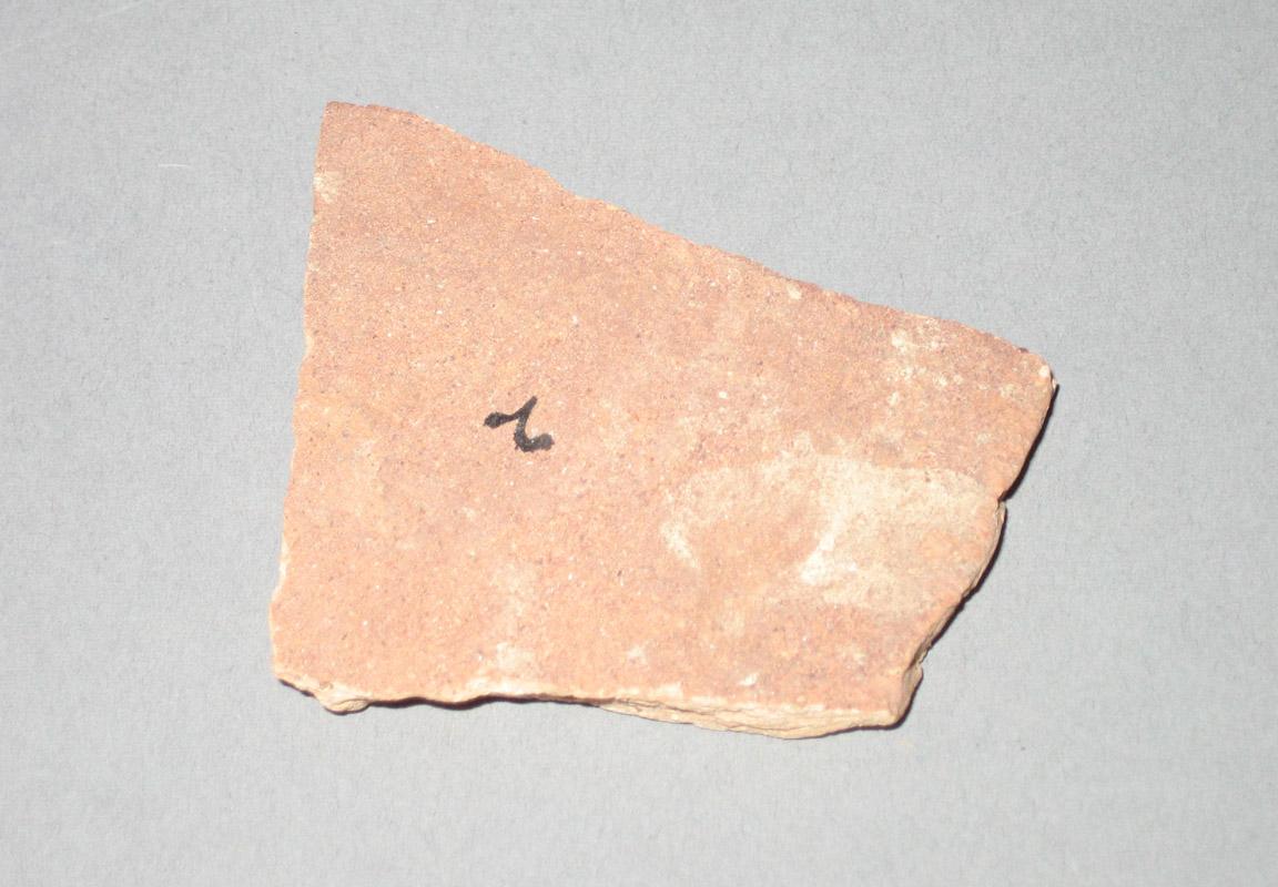 1979.0503.004 Ceramic fragment underside