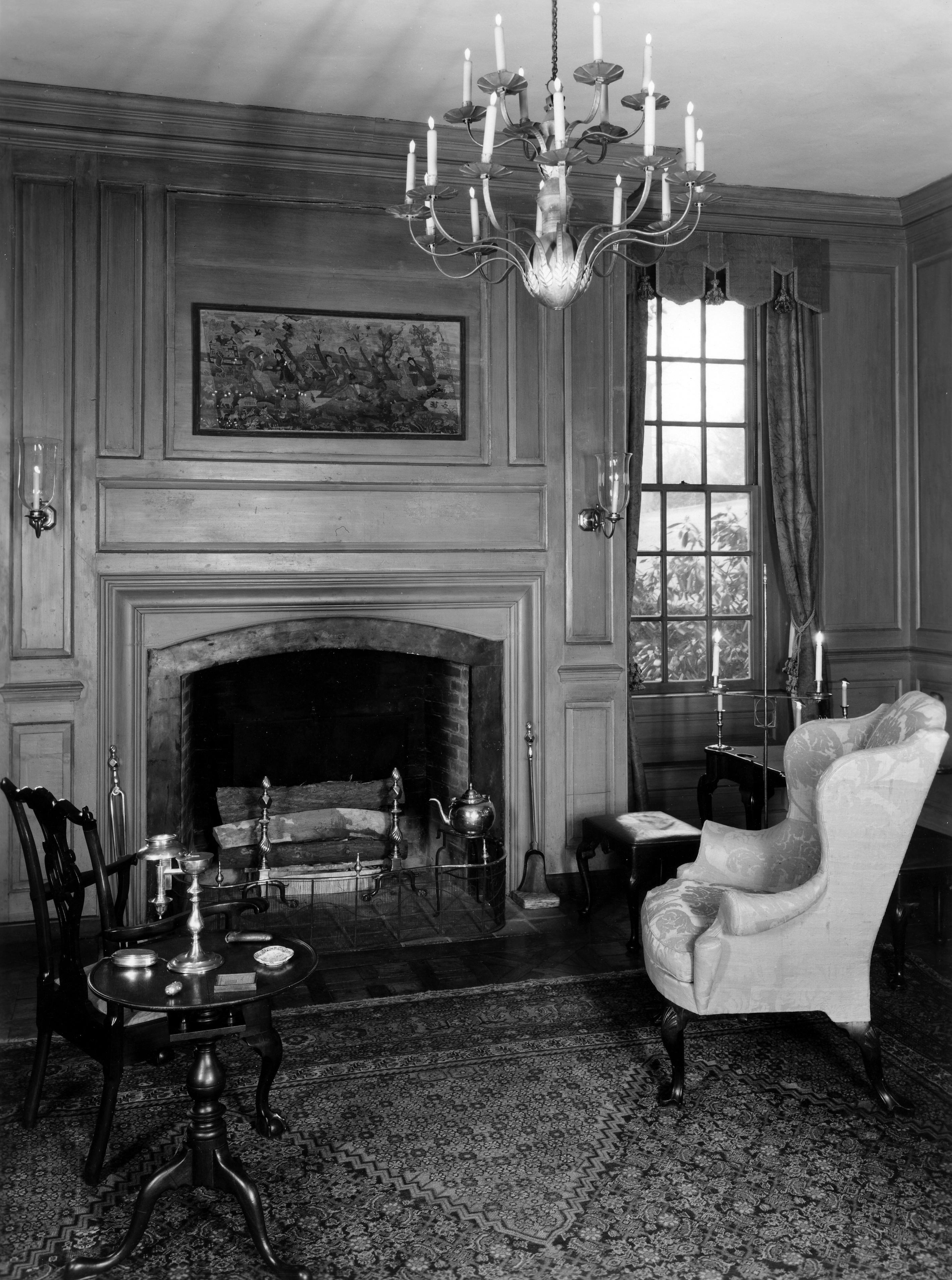 Room-Marlboro Room bw