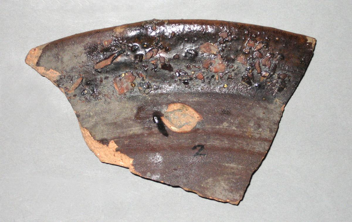 1979.0503.006 Ceramic fragment side2