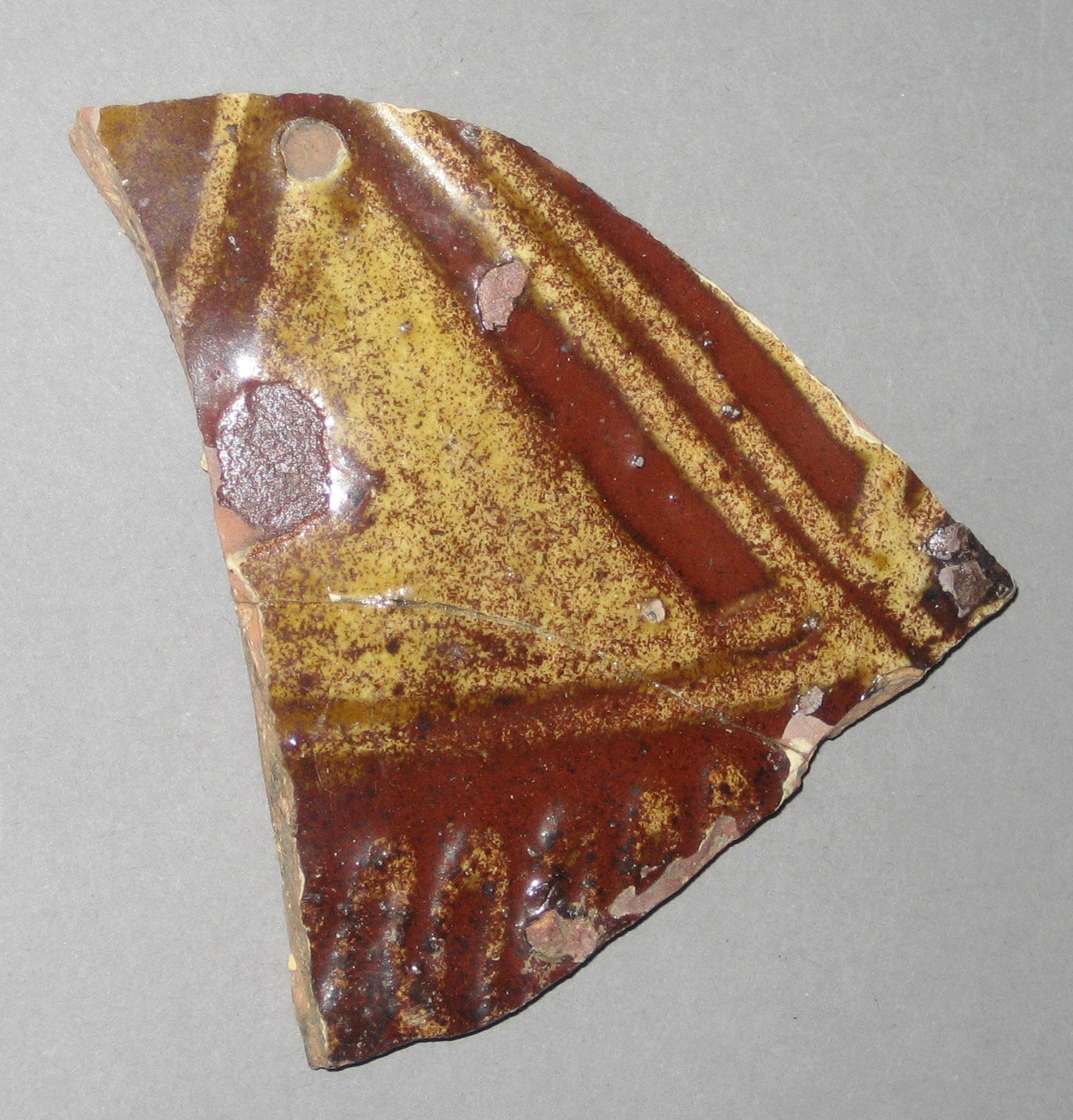 1979.0503.007 Slipware dish fragment