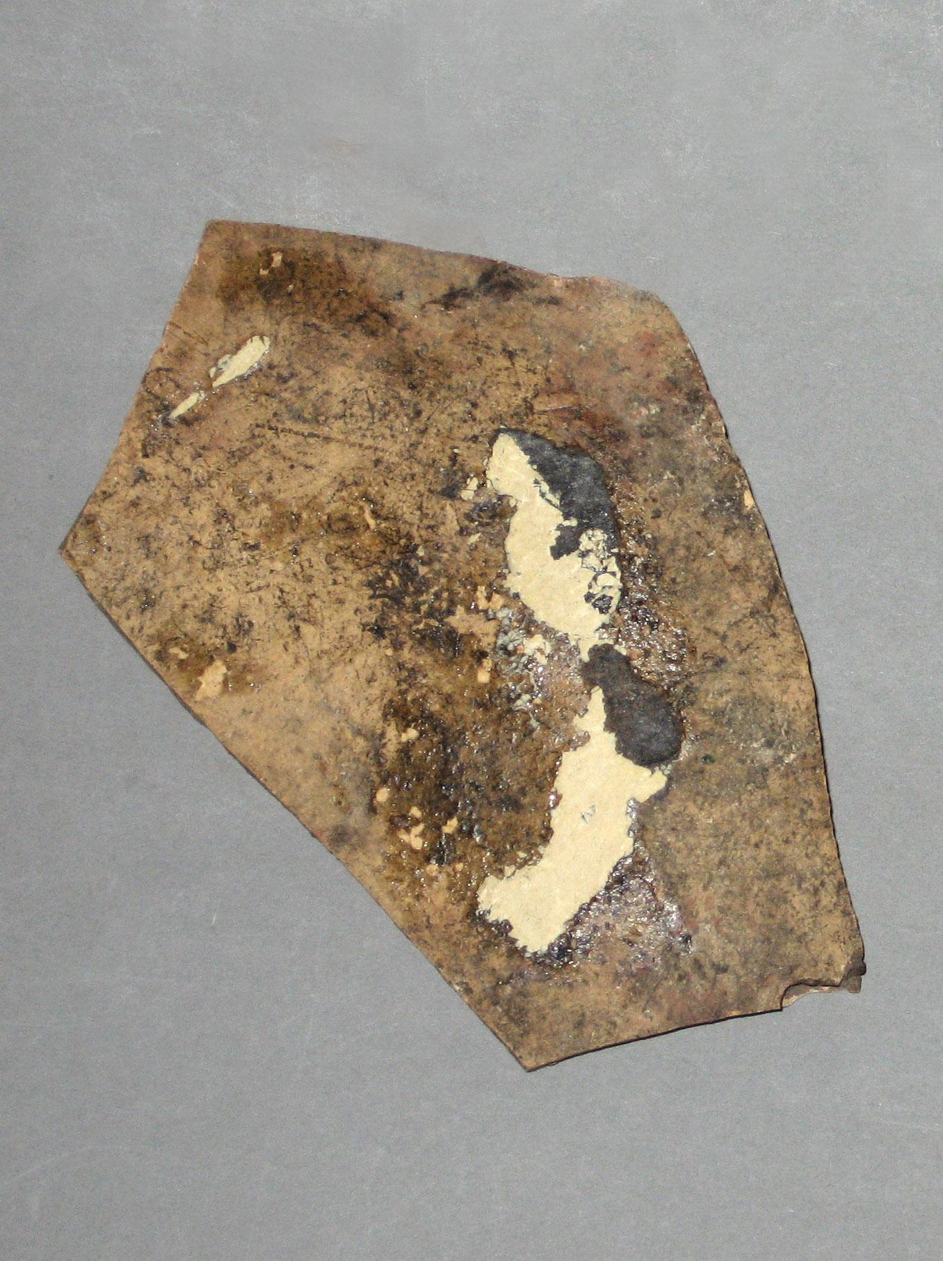 1979.0503.009 Ceramic fragment side 2