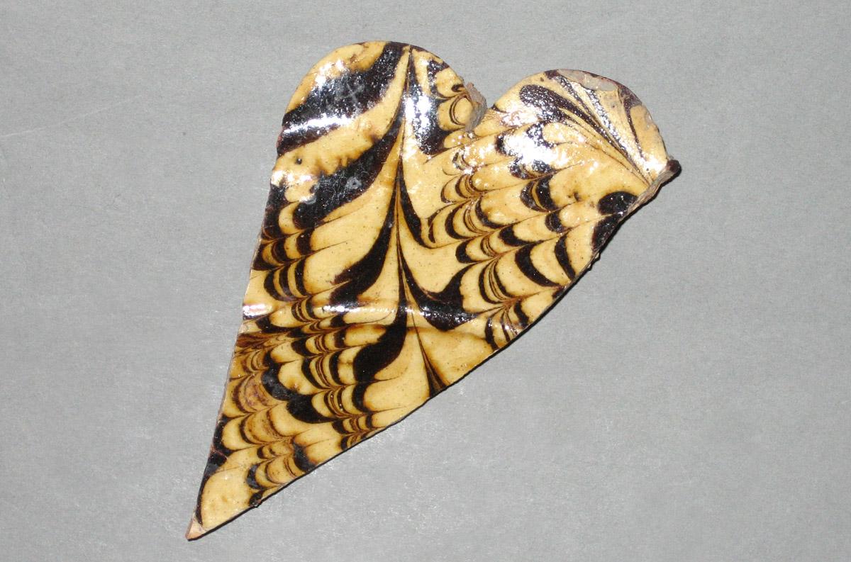 1979.0503.013 Ceramic fragment