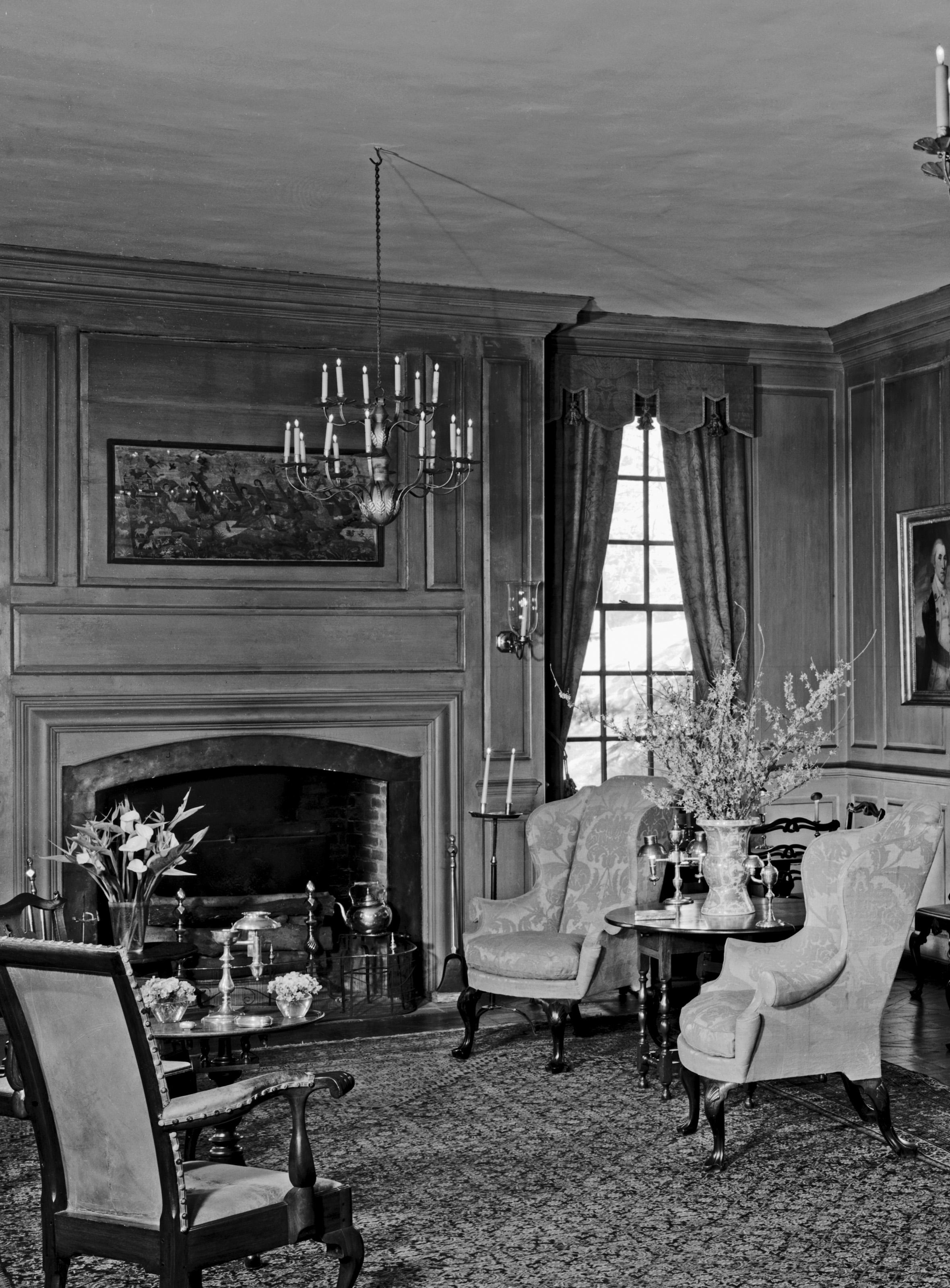 Room-Marlboro Room bw (view 4)