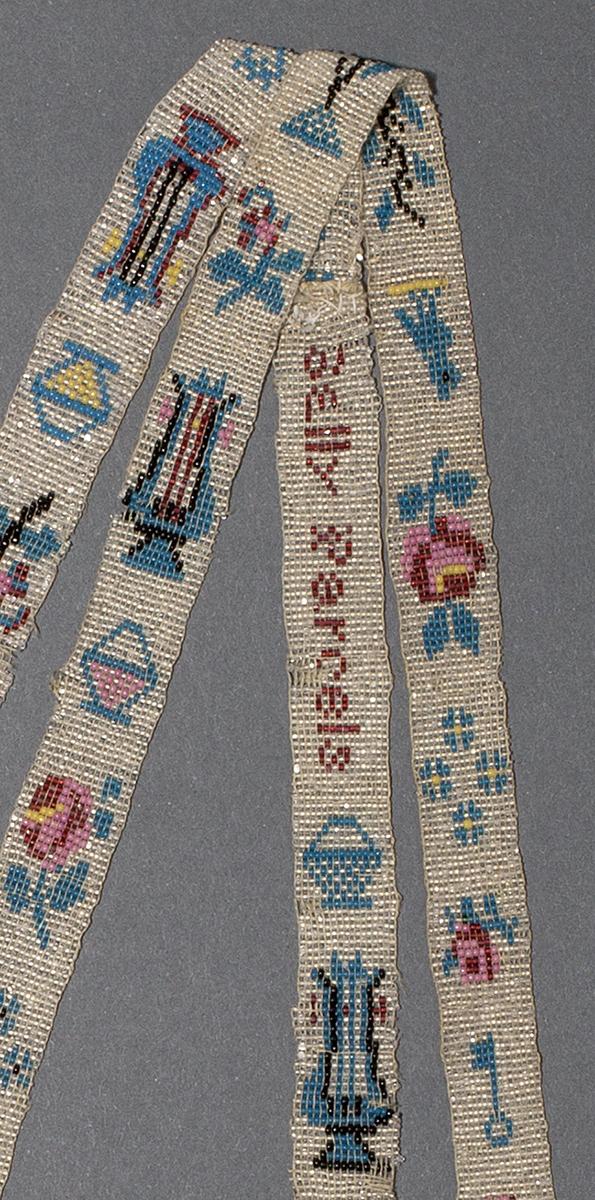 1980.0026 Necklace, Detail 2