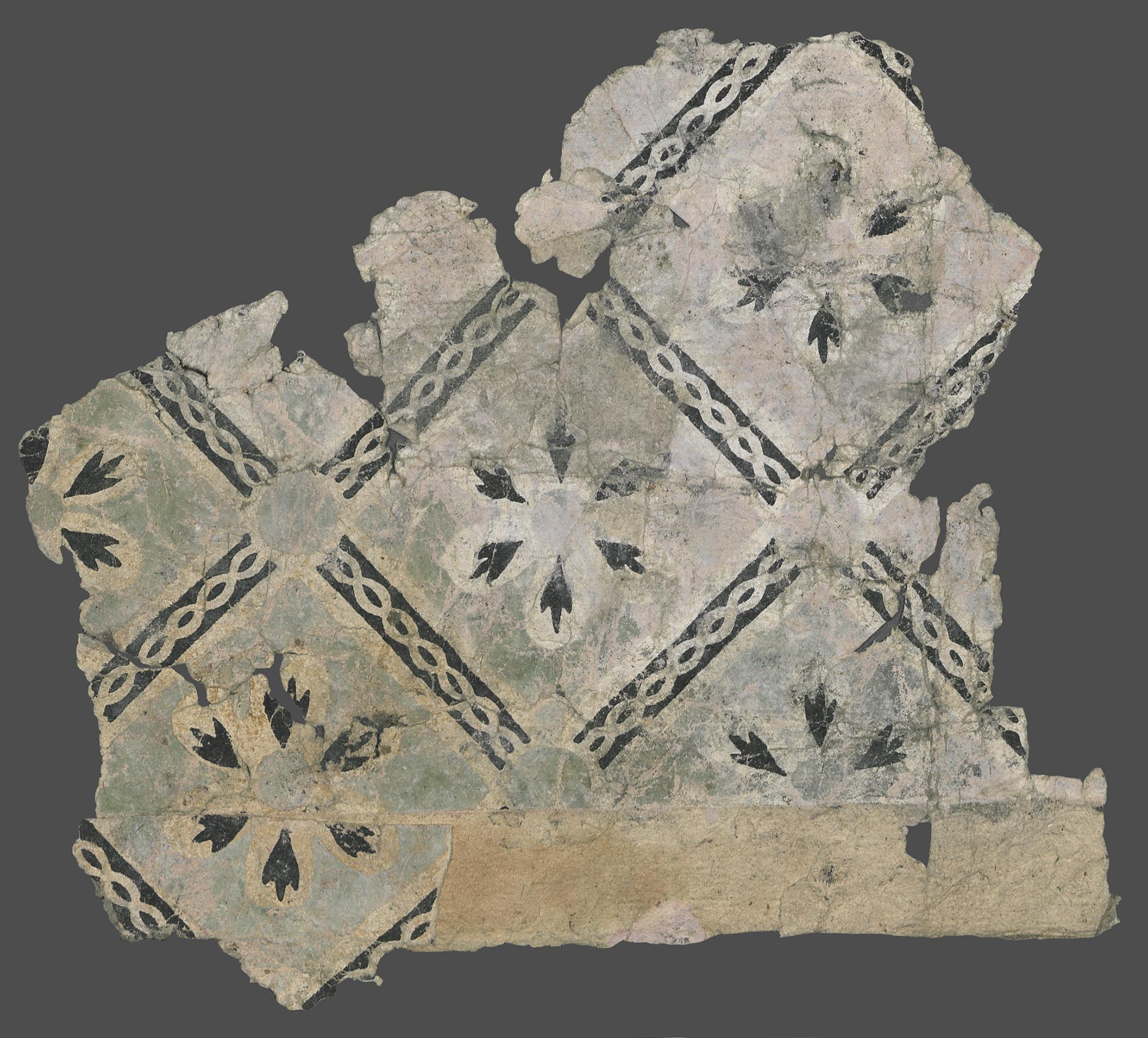 1980.0043 Wall covering, Fragment 5, piece 1