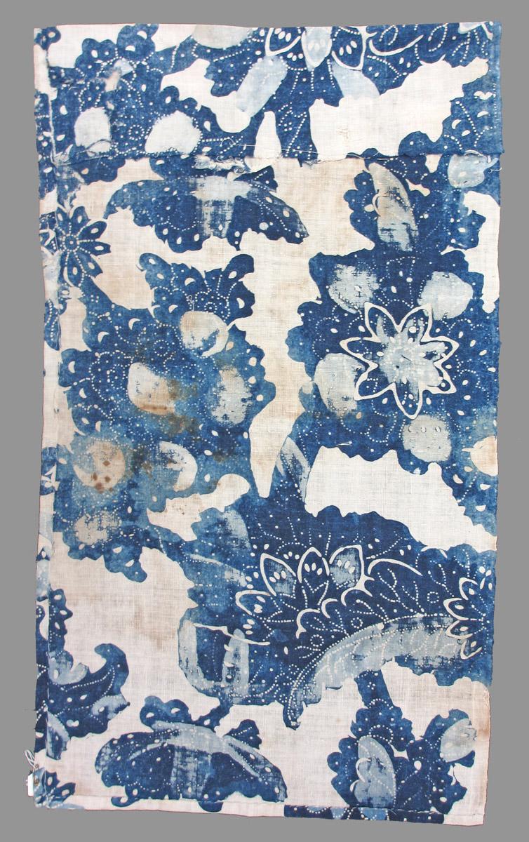 1980.0109.002 textile, printed reverse side
