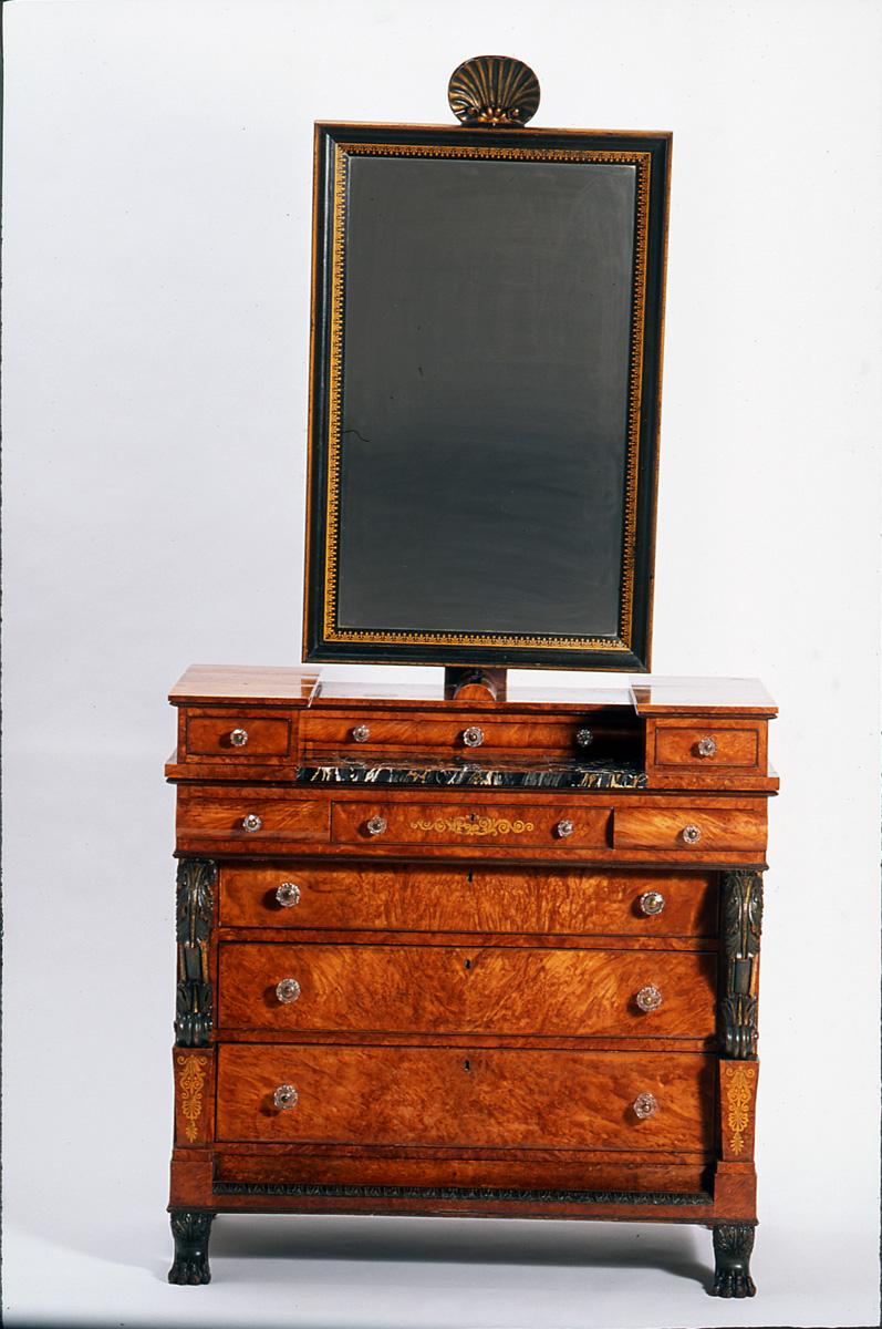 1980.0116 Bureau, Dressing bureau