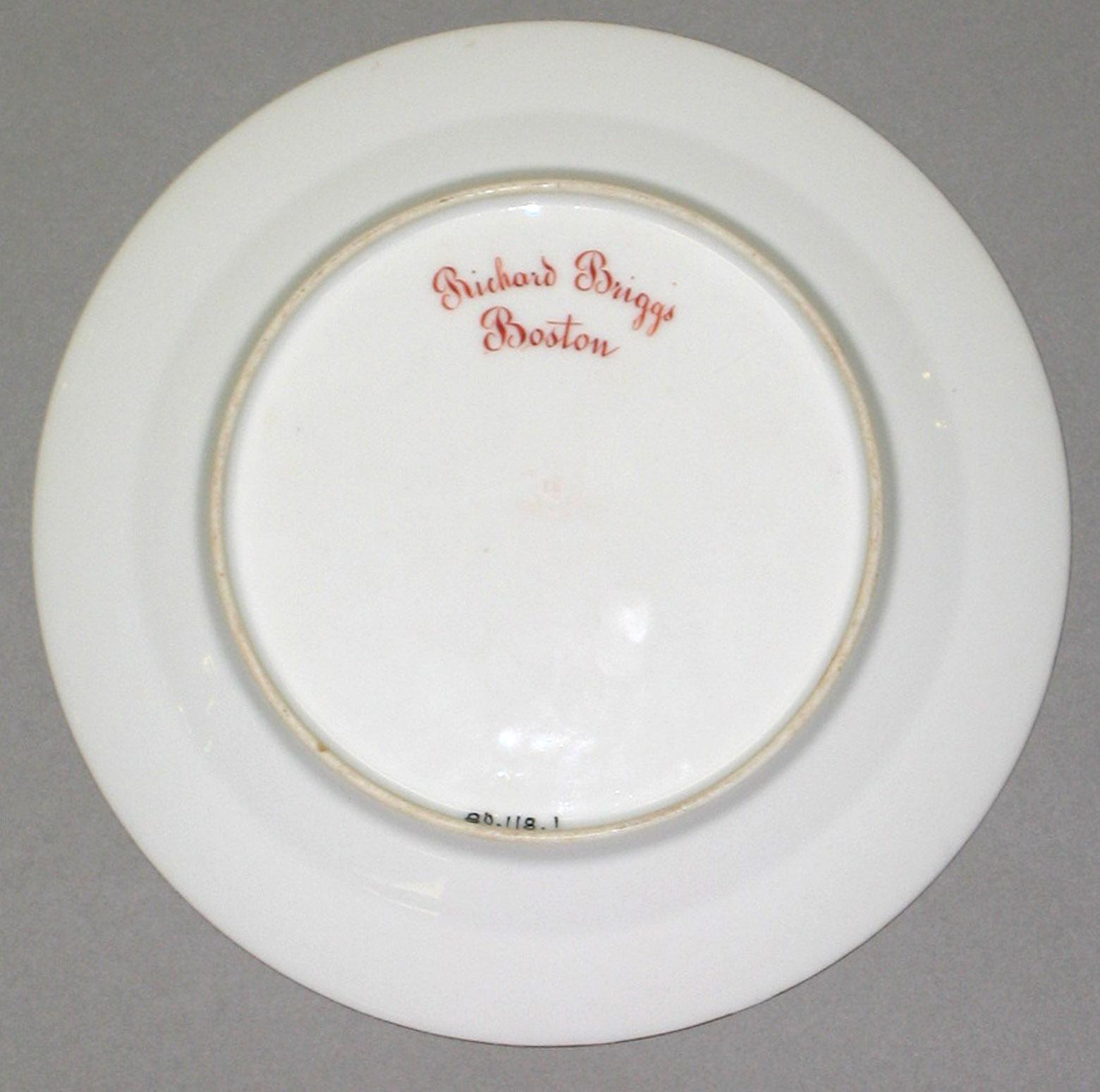 1980.0118.001 Porcelain plate (back)