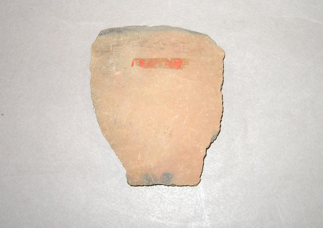 1980.0123.001 Ceramic fragment-underside