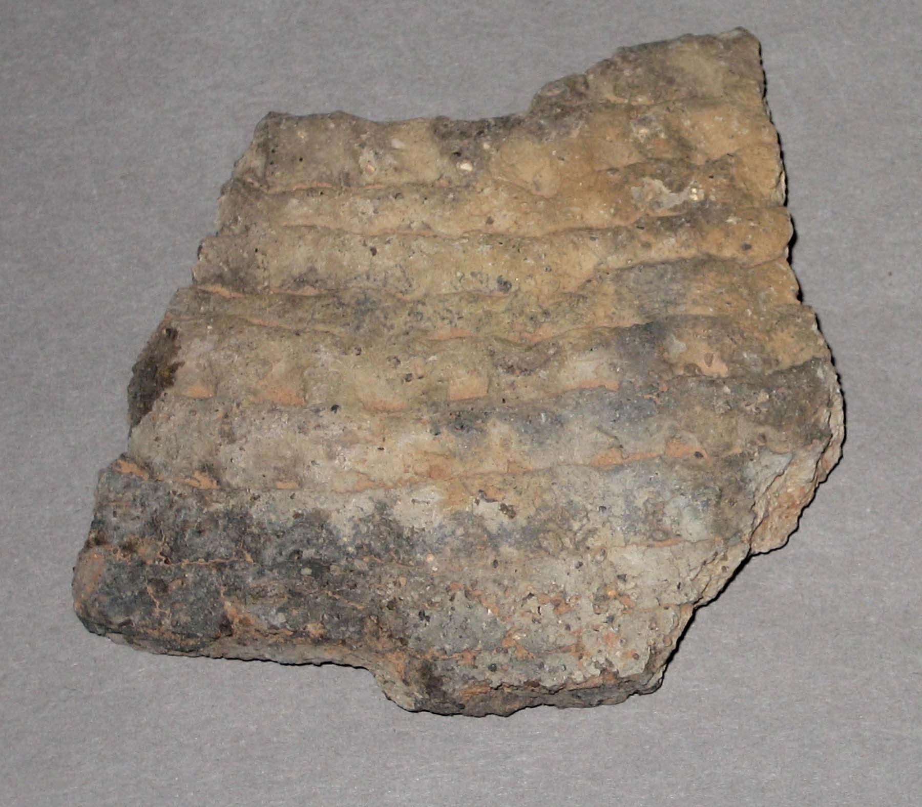 1980.0124.002 Earthenware fragment