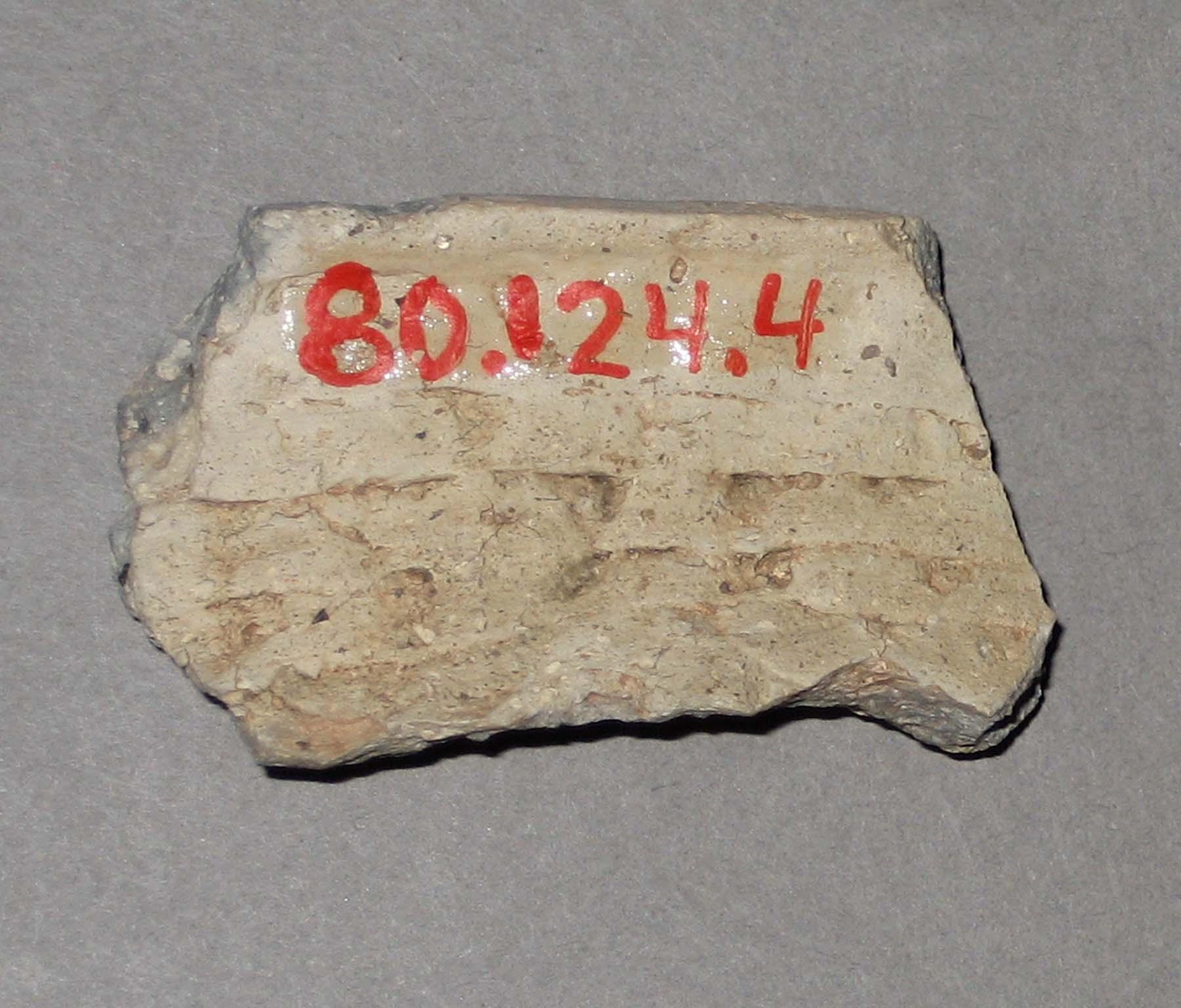 1980.0124.004 Earthenware fragment