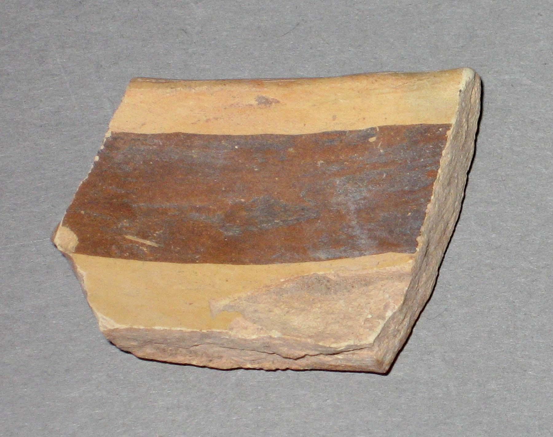 1980.0124.011 Earthenware fragment