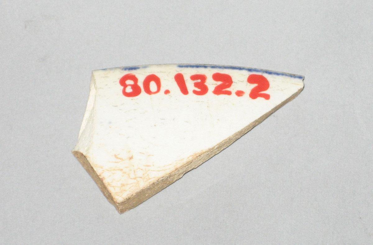 1980.0132.002 Plate fragment underside