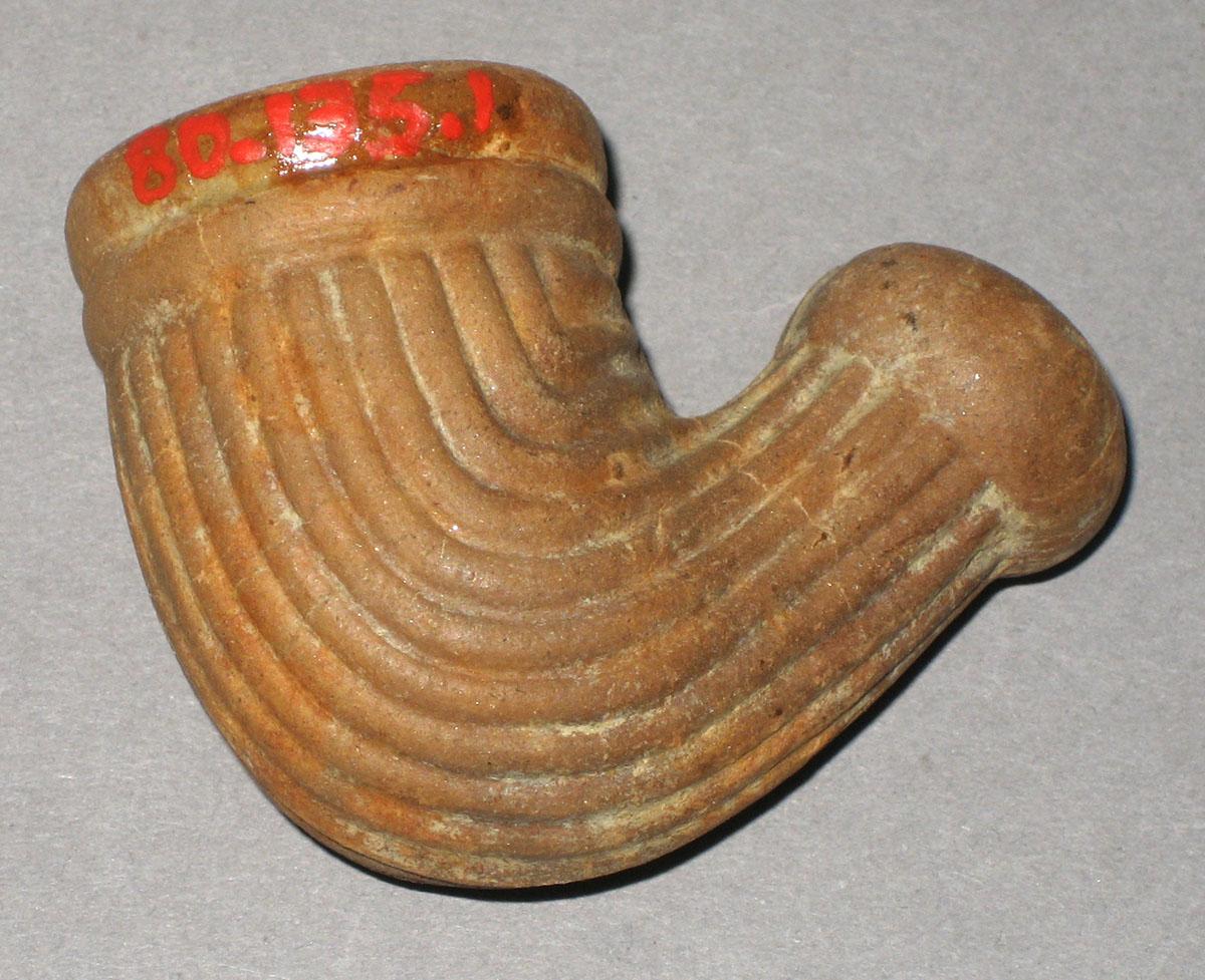 1980.0135.001 Pipe Bowl