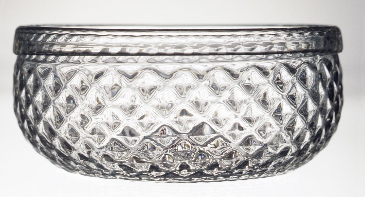 1980.0177 Colorless glass bowl