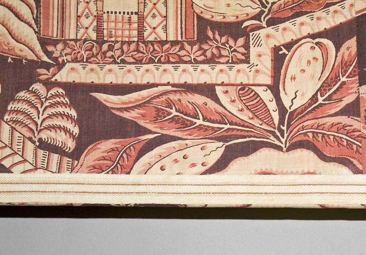 1957.1349 Window hanging, valance detail