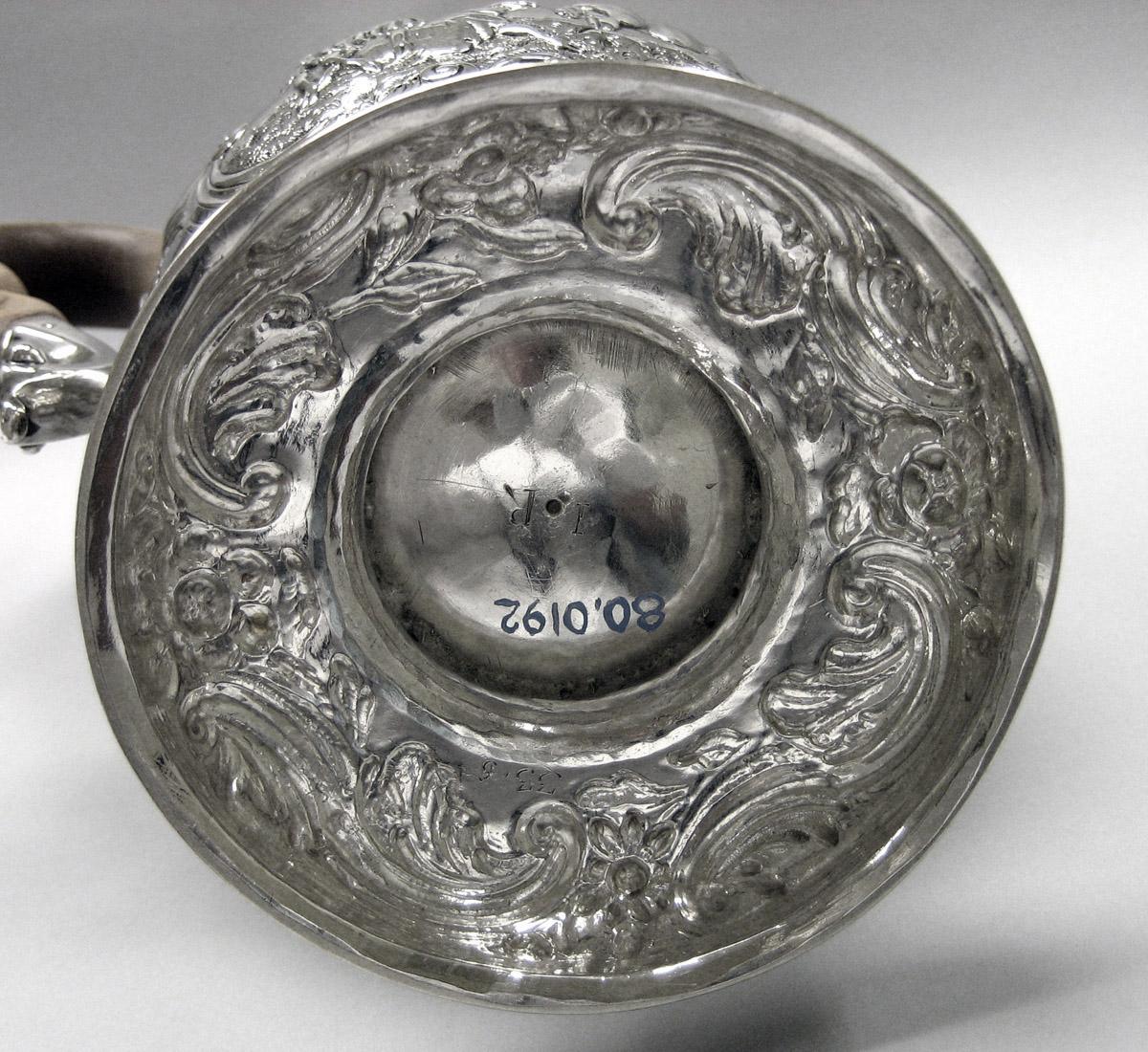 1980.0192 Silver Coffee Pot underside