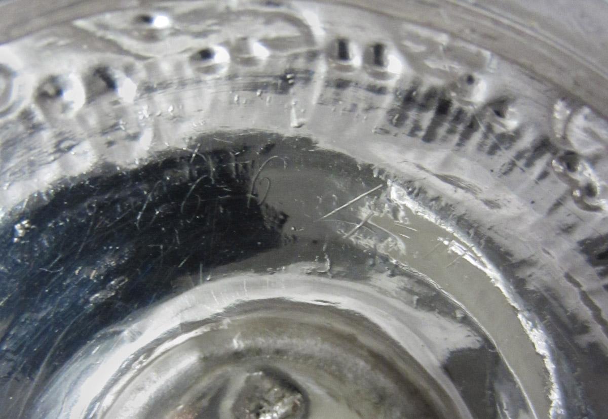 1980.0195 Cream pot, inscription