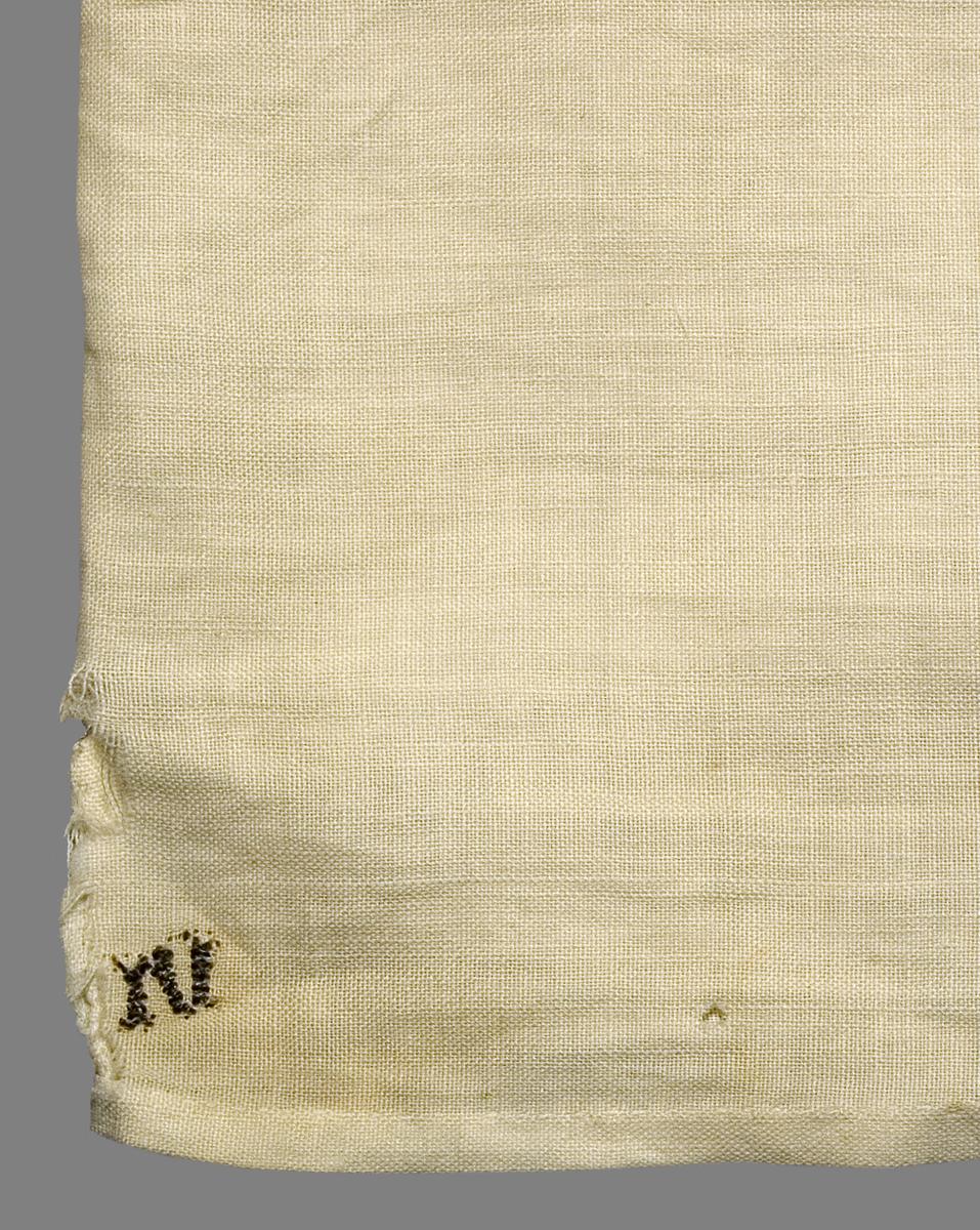 1980.0196 D Pillow Cover, Miniature Pillow Cover, Edge Detail