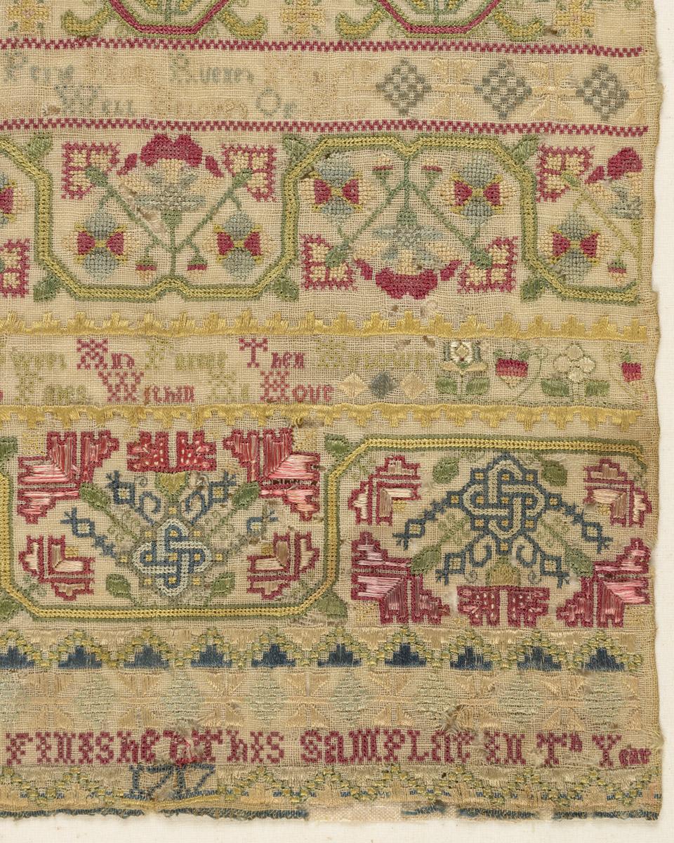 1981.0037 Sampler, detail 4