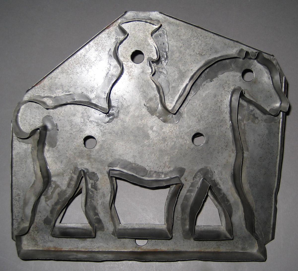 1981.0045 Cookie Cutter