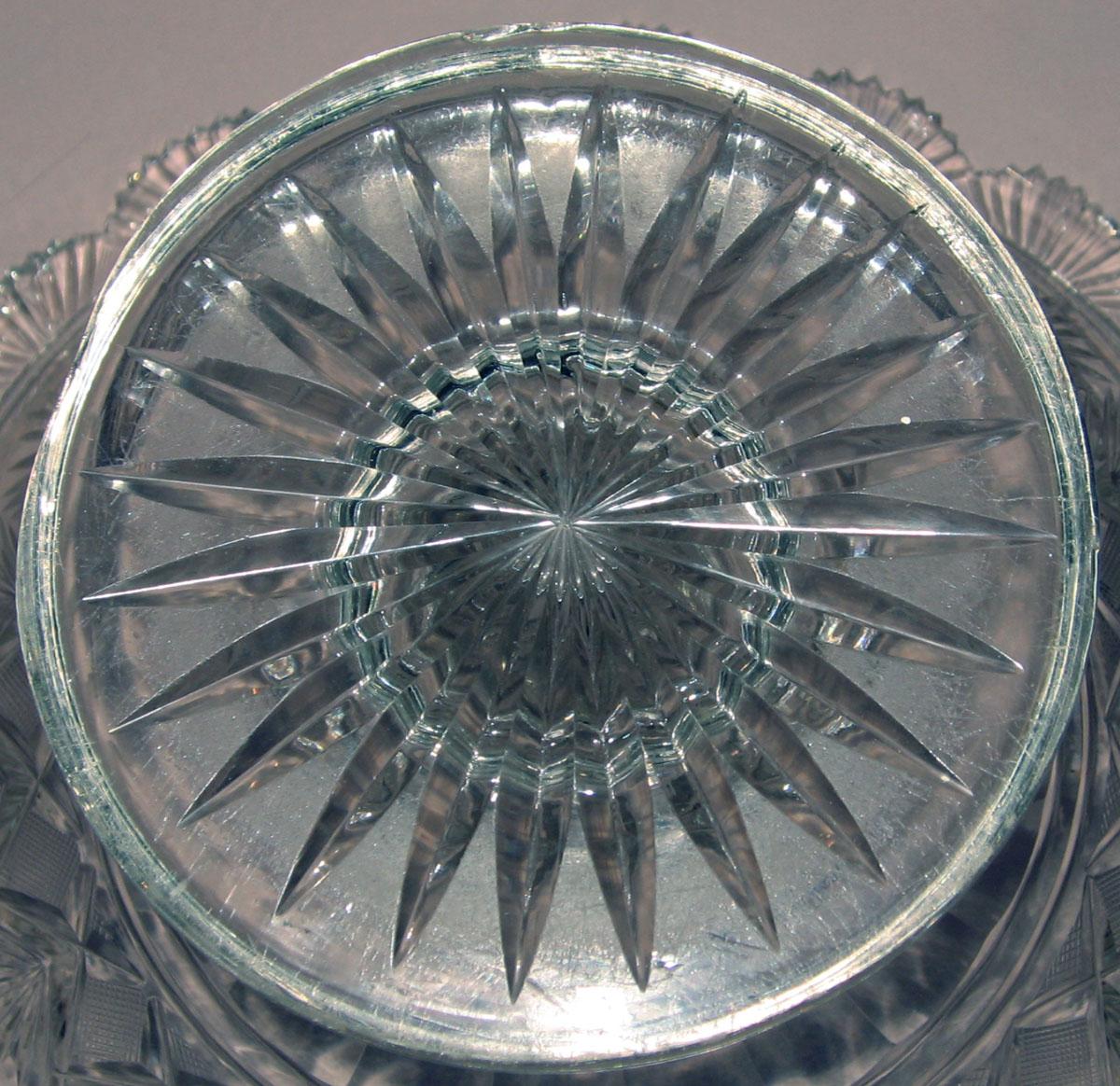 1981.0068 Glass compote (underside)