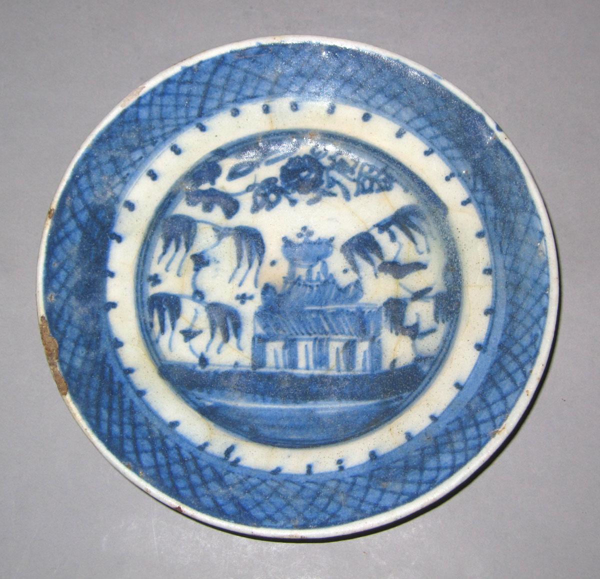1981.0078 Earthenware dish
