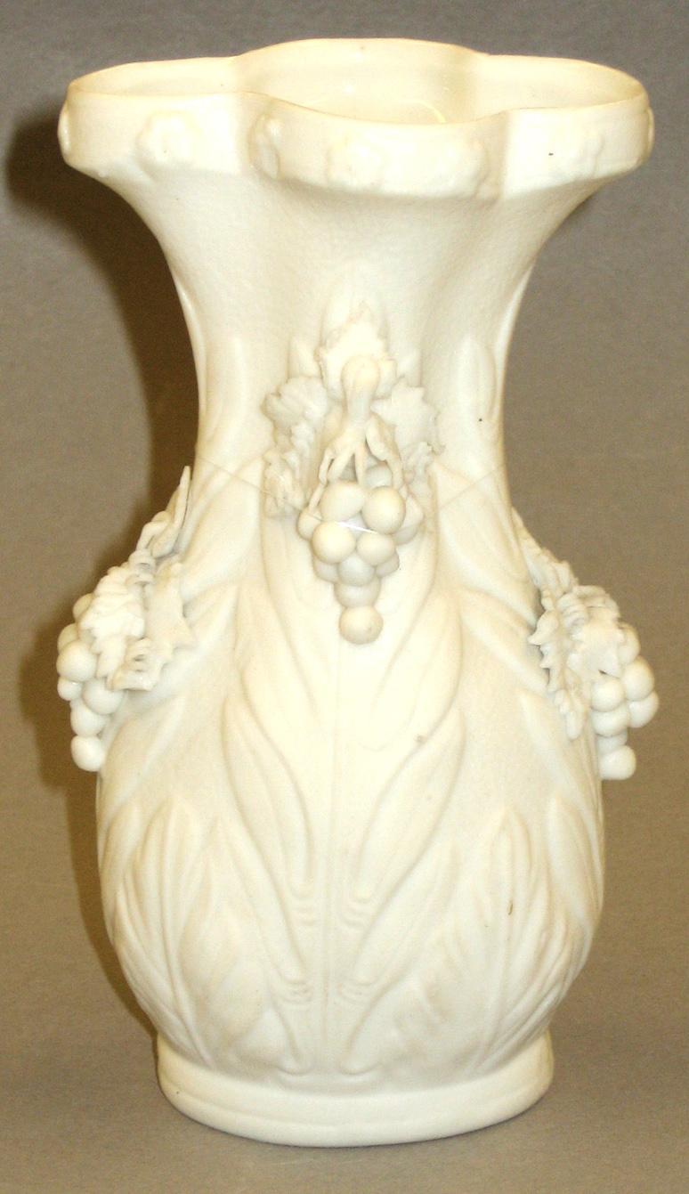 1981.0084.001 Vase