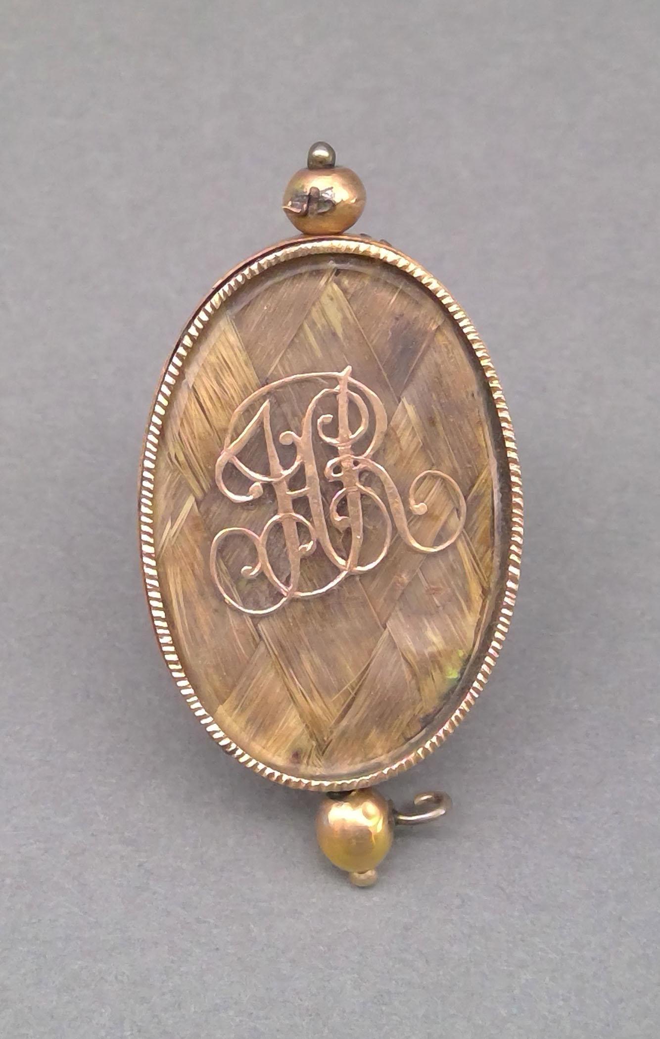 1981.0121 Brooch, Mourning brooch or pin, view 2