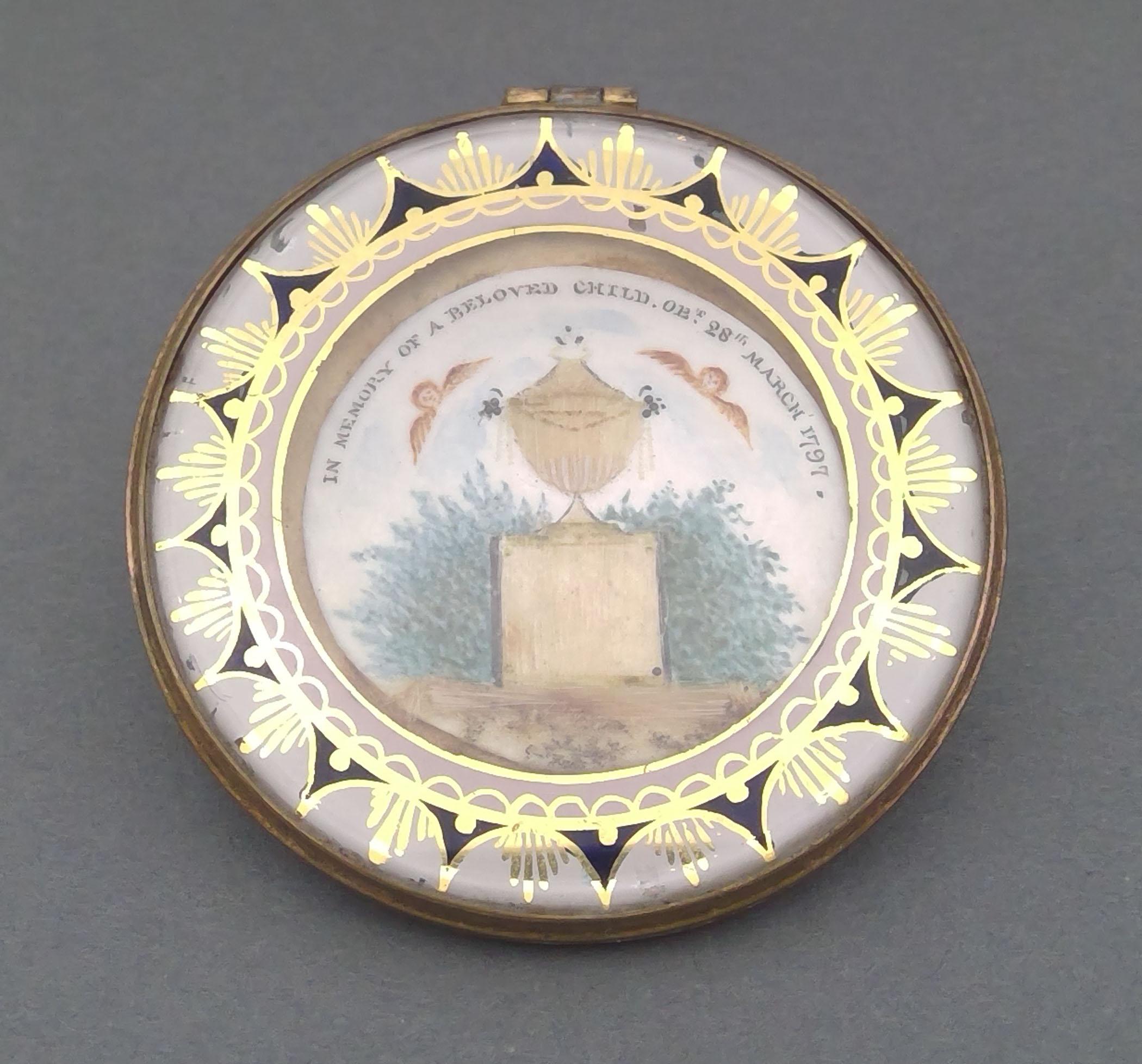 1981.0131 Locket, Mourning brooch, view 1