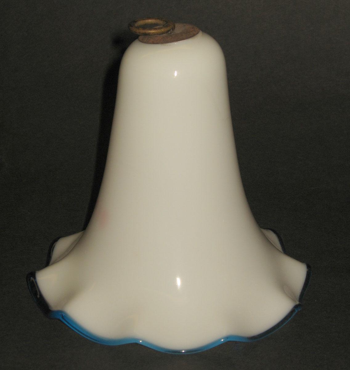 1981.0154 Glass smoke bell