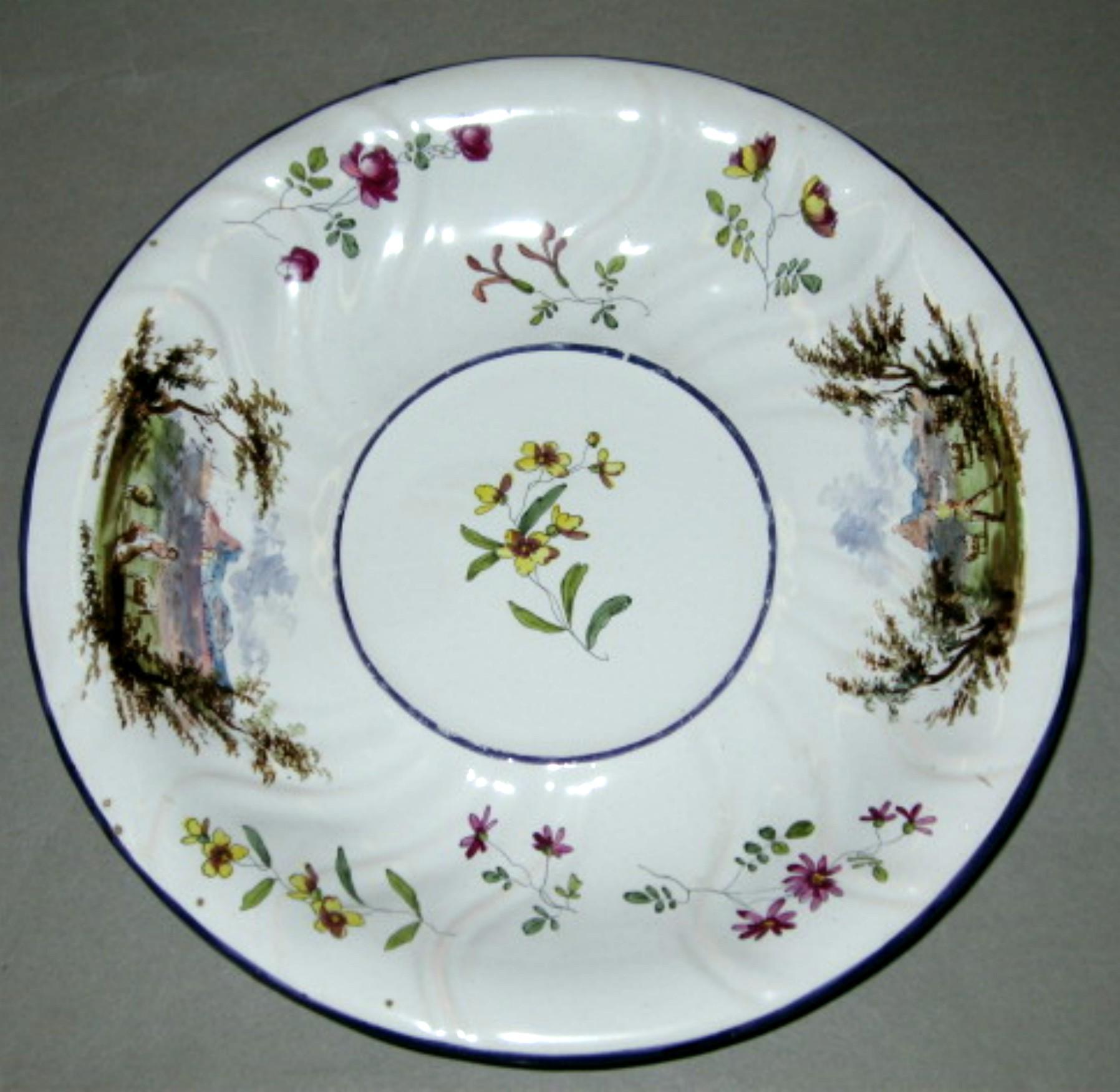 1981.0161 C Tin-glazed earthenware stand