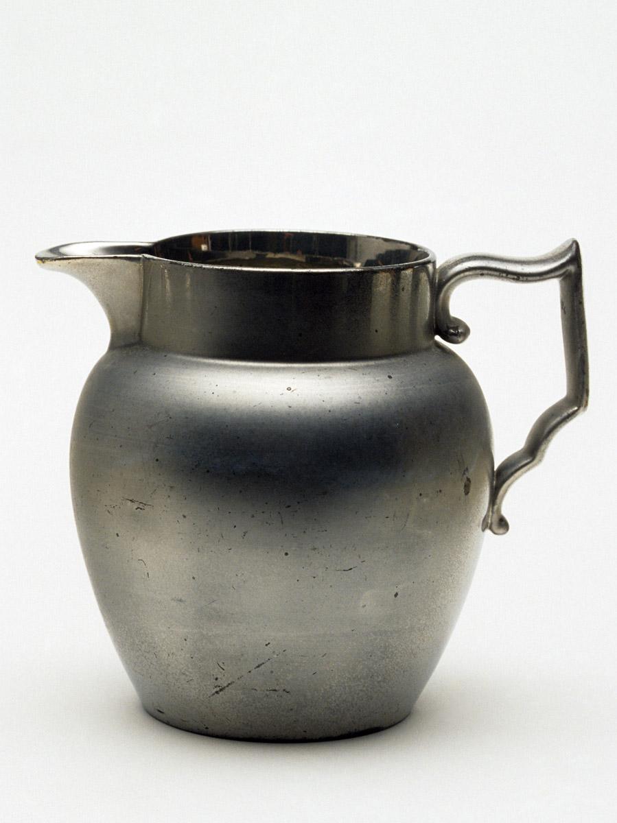 1968.0169 Lusterware Jug