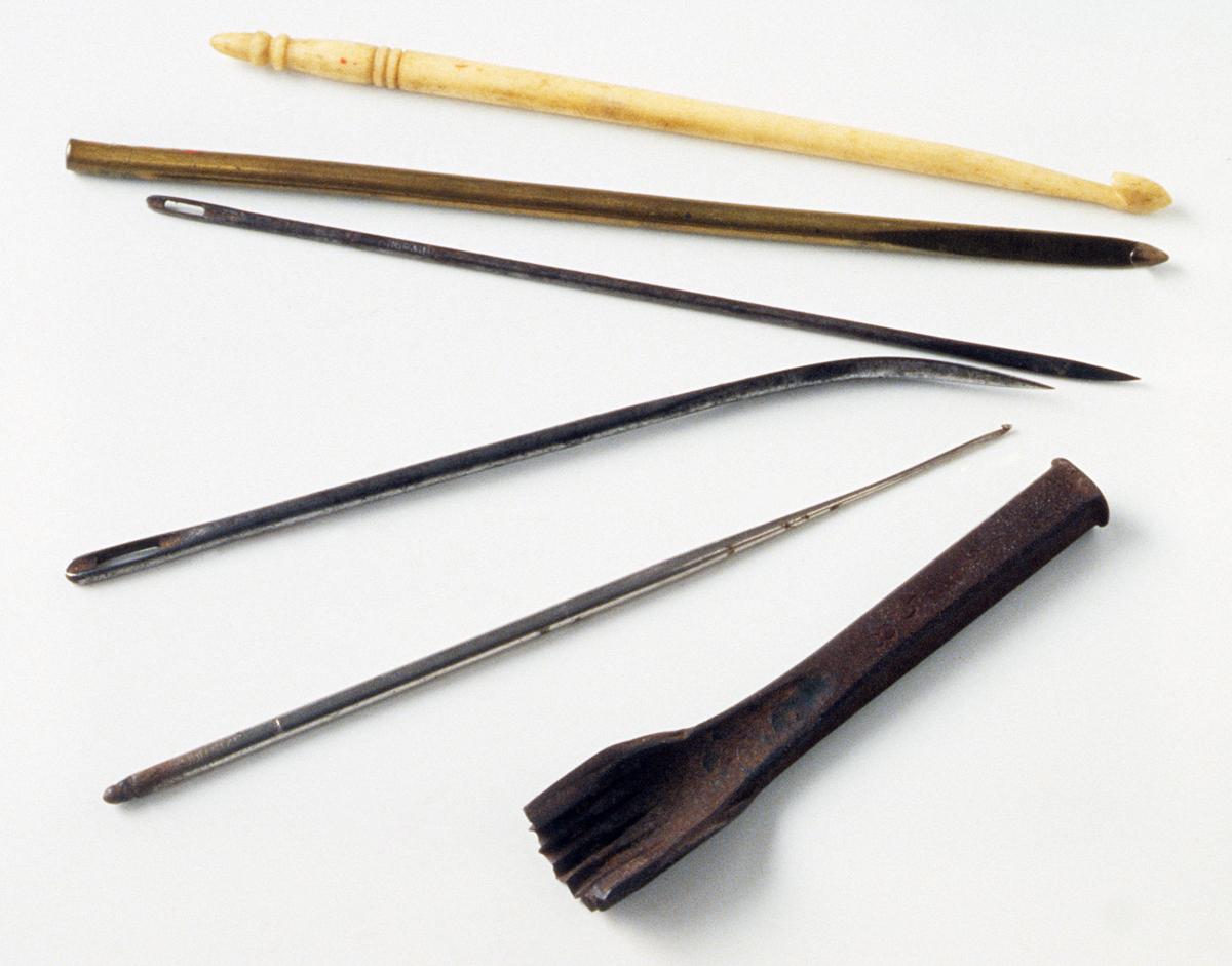 1981.0097, .0222-.0226 Sewing Tools