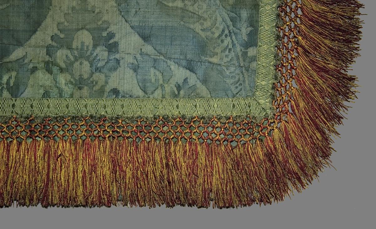 1957.1358.001 A Window Hanging, Side Curtain, Edge Detail