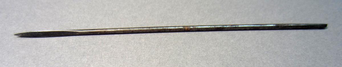 1981.0226 Needle, View 1