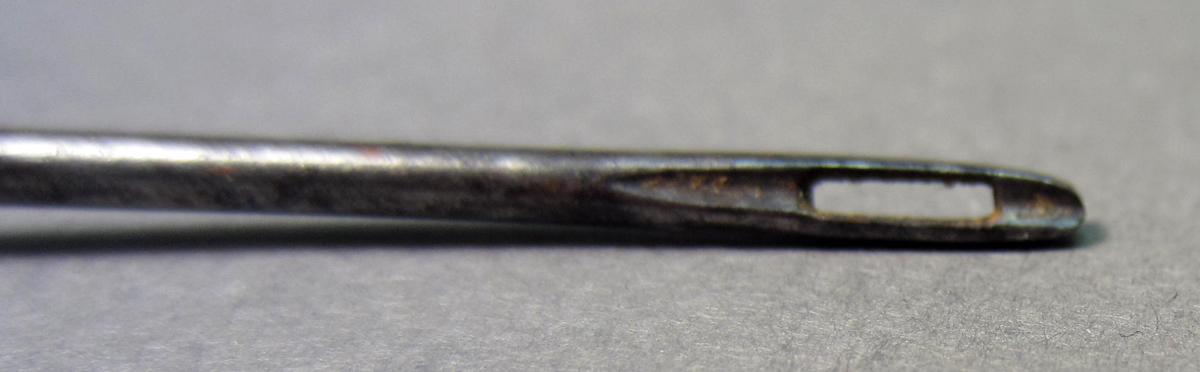 1981.0226 Needle, Eye