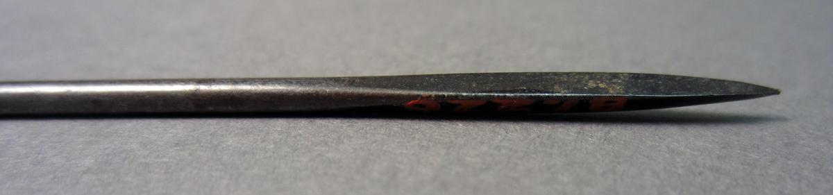1981.0226 Needle, Tip